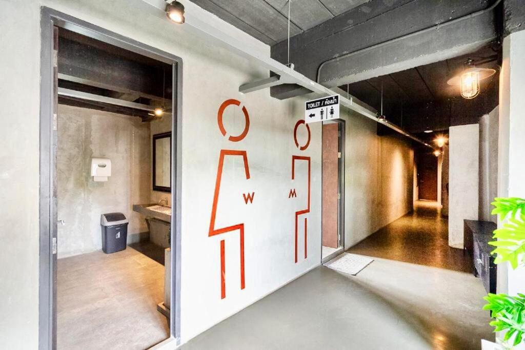 Westory Design Poshtel Hotell Kanchanaburi by Eksteriør bilde