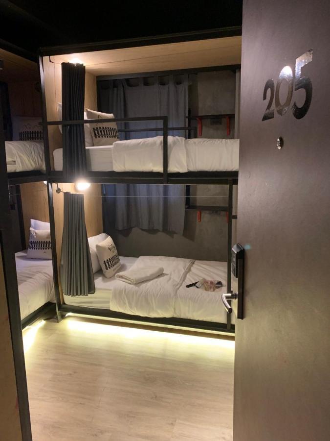 Westory Design Poshtel Hotell Kanchanaburi by Eksteriør bilde